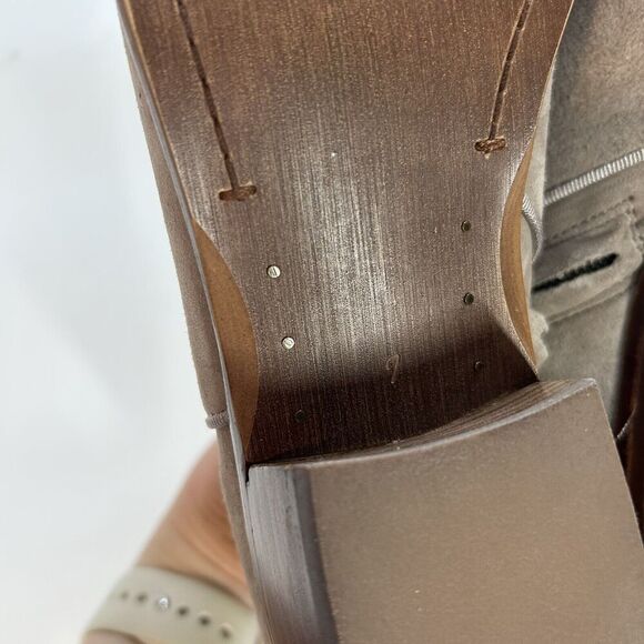 Sam Edelman Petty Suede Heeled Ankle Bootie Womens 9 M Putty Gray Beige - Picture 7 of 8